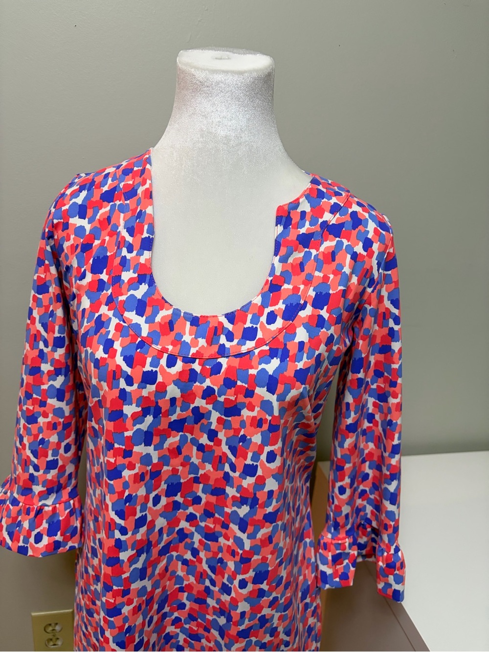 Katherine Way Women Ruffle Sleeve Abstract Confetti resort-wear dress Size Small - Picture 13 of 15